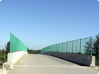 鋼板橋梁護(hù)欄網(wǎng)