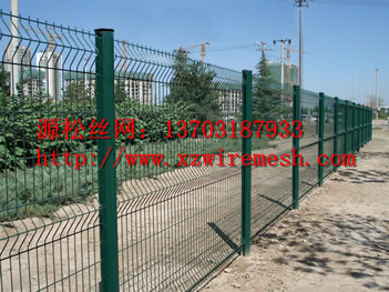 折彎護(hù)欄網(wǎng)