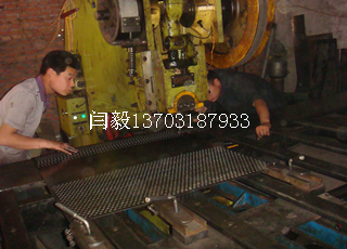 沖孔網(wǎng)筐子