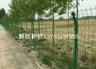 綠色圈地護(hù)欄網(wǎng)
