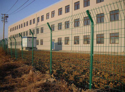 圈地綠色圍欄網(wǎng)4