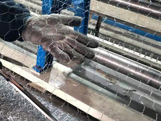 婚慶舞臺(tái)造型鐵絲網(wǎng)系編織而成